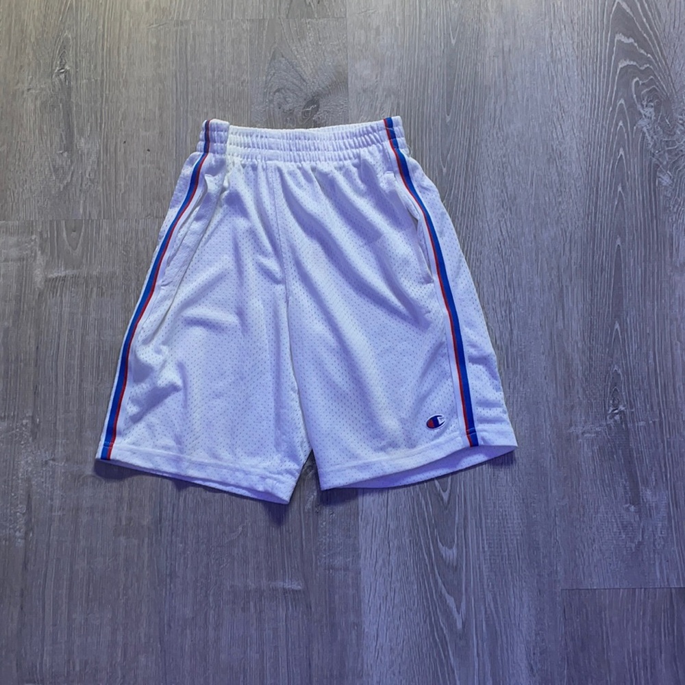 White athletic shorts boys M